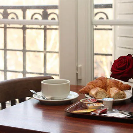 Baudin Hotel 2*